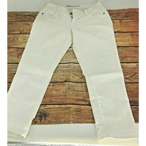 NWOT Old Navy Solid White Wash Denim Boyfriend Jeans Women’s Size 6 Regular